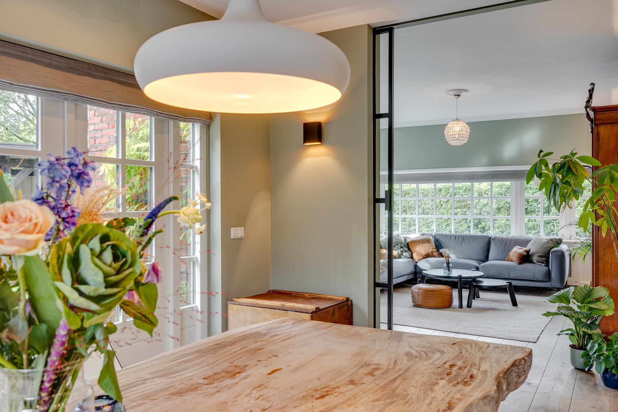 Villa for sale in Hilversum, The Netherlands Helmerslaan 11 1215 BT