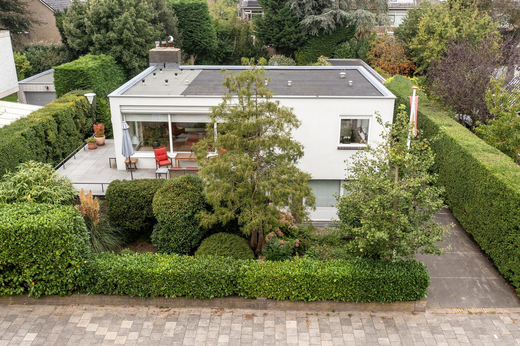 Villa for sale in Leiden, The Netherlands Kanaalweg 46 2313 DV