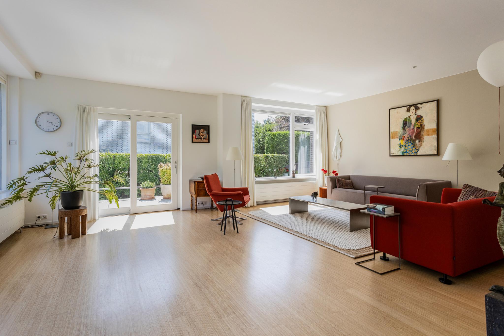 Villa for sale in Leiden, The Netherlands Kanaalweg 46 2313 DV