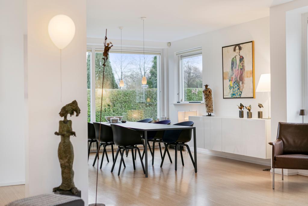 Villa for sale in Leiden, The Netherlands Kanaalweg 46 2313 DV