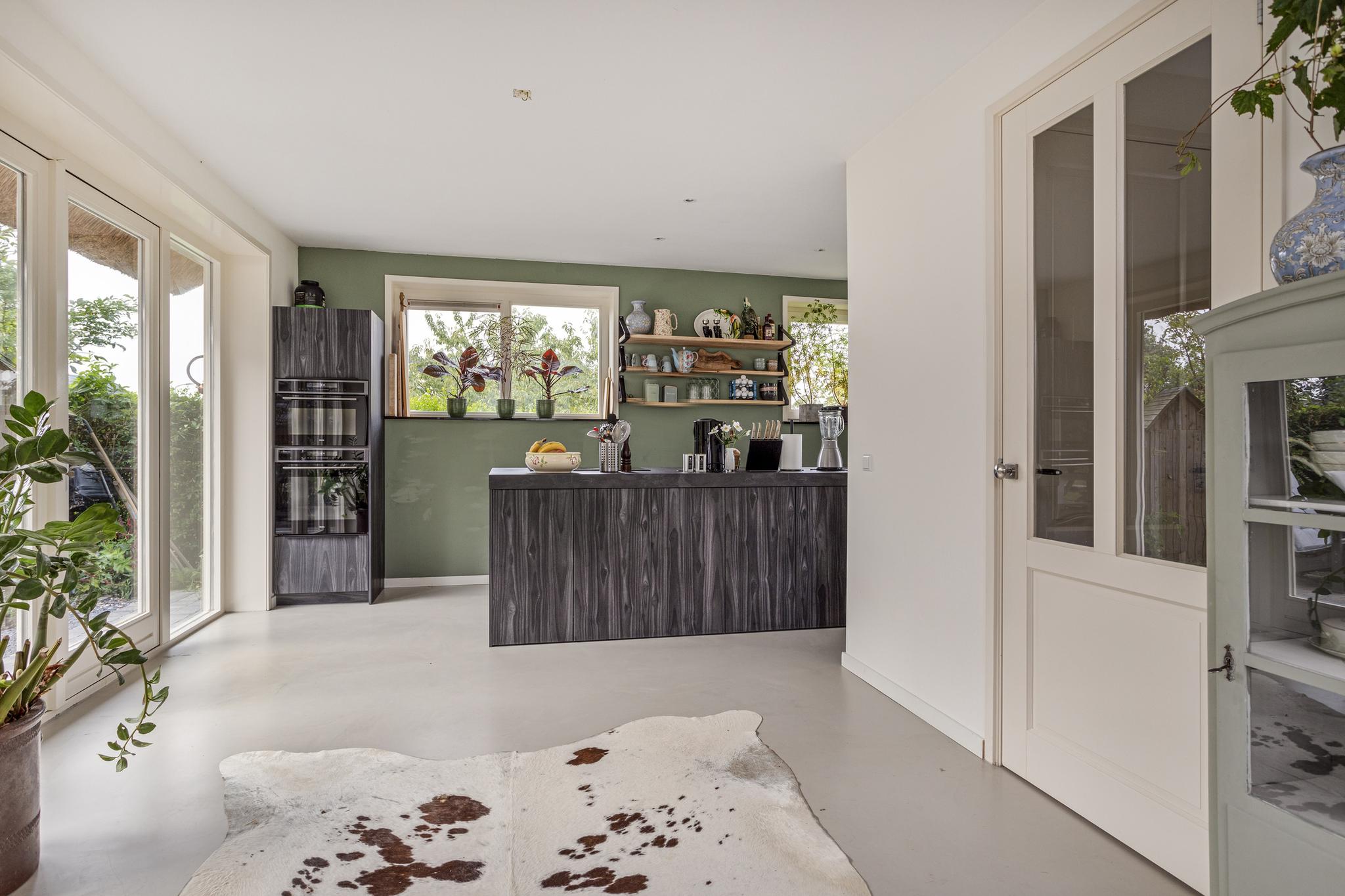 Villa for sale in Leidschendam, The Netherlands Ondermeerweg 35 2266