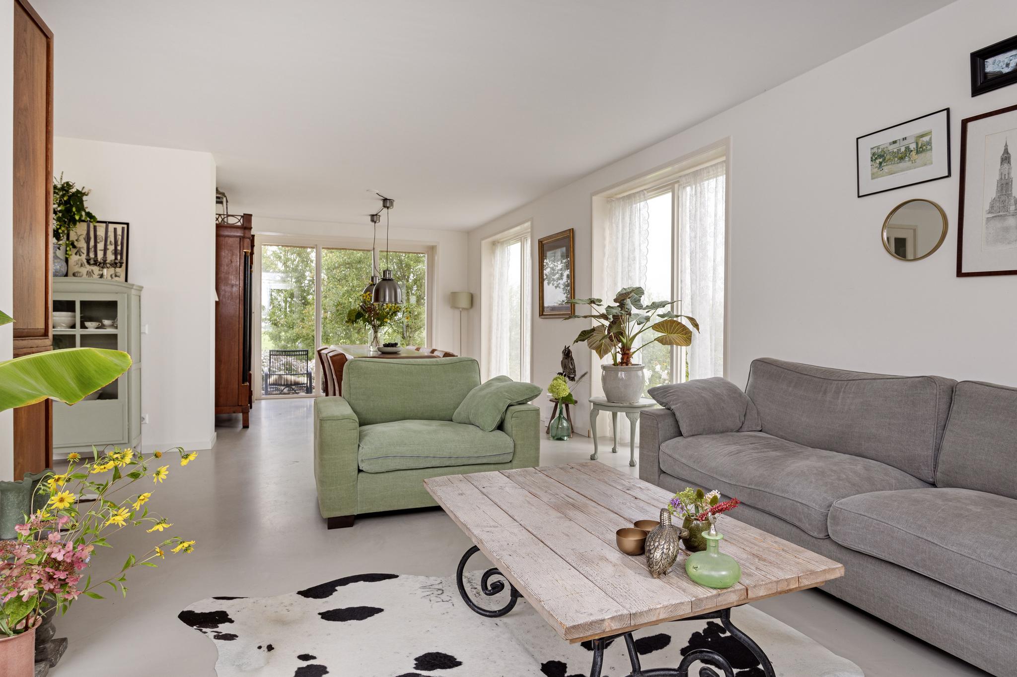 Villa for sale in Leidschendam, The Netherlands Ondermeerweg 35 2266