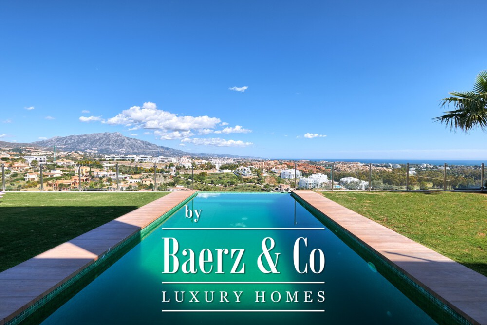 Villa - La Alqueria - Benahavis - Ref: 7370 image