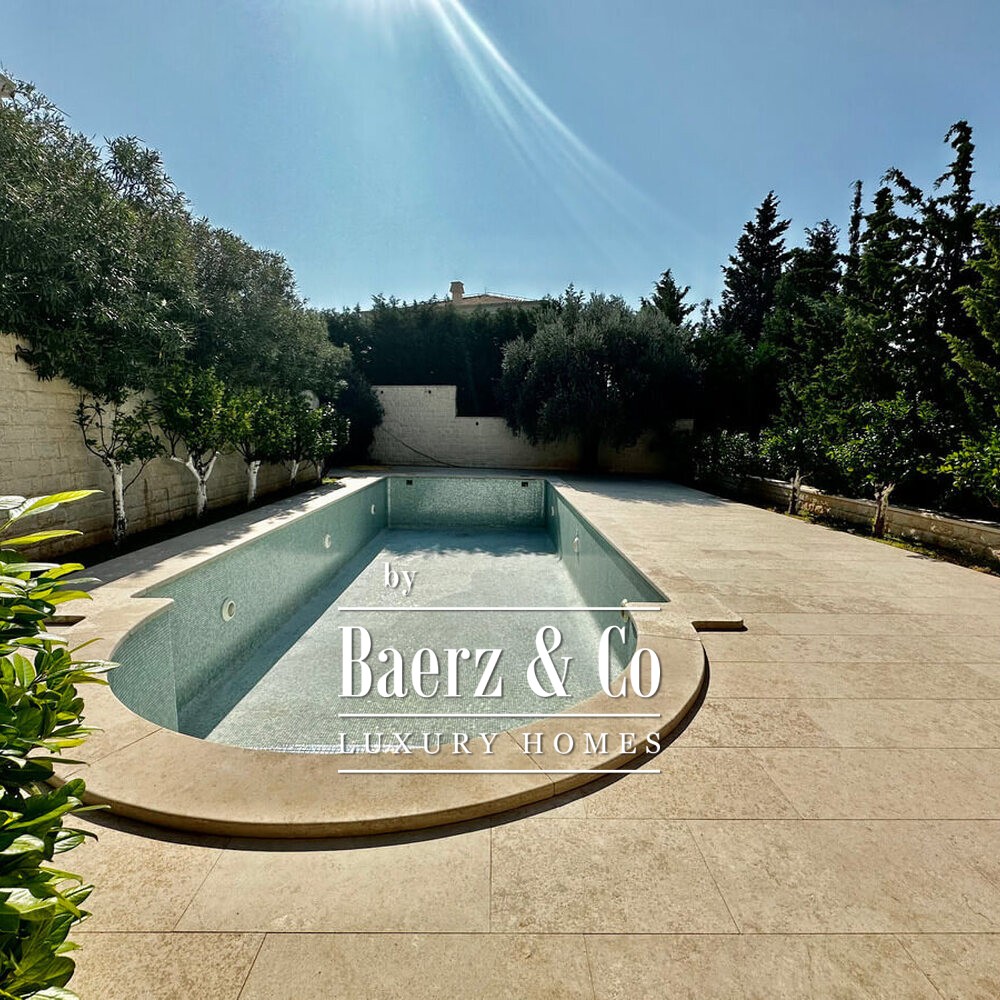 Villa in Budva with Seaview, Terrace, Sauna and Turkish Bath image