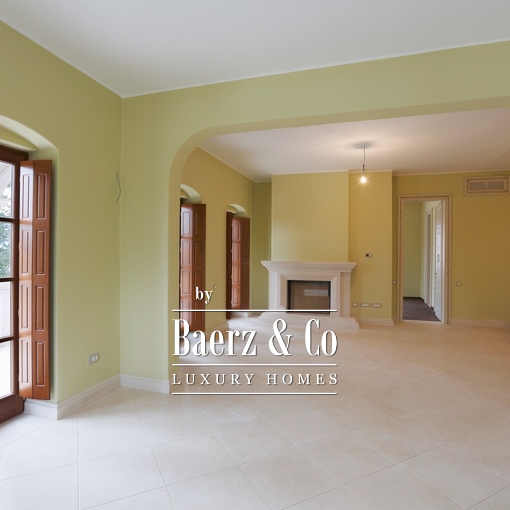 Villa in Budva with Seaview, Terrace, Sauna and Turkish Bath image