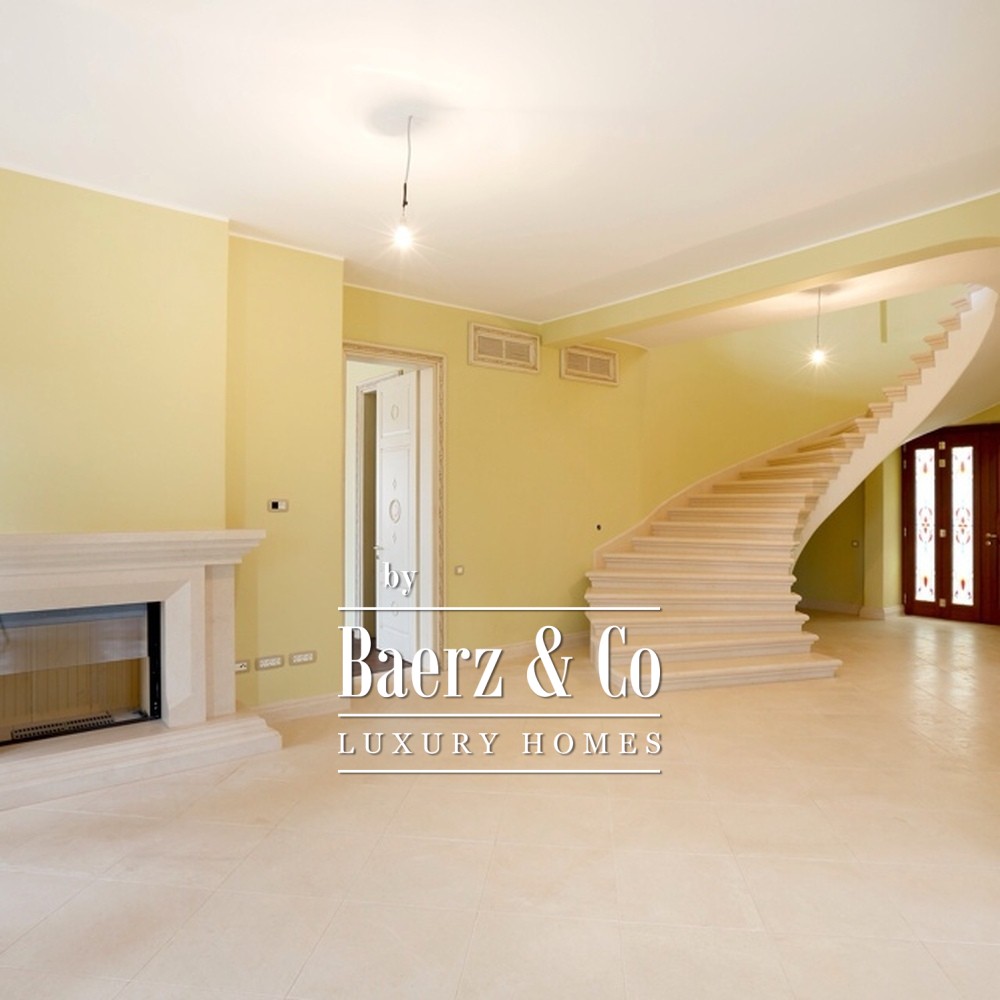 Villa in Budva with Seaview, Terrace, Sauna and Turkish Bath image