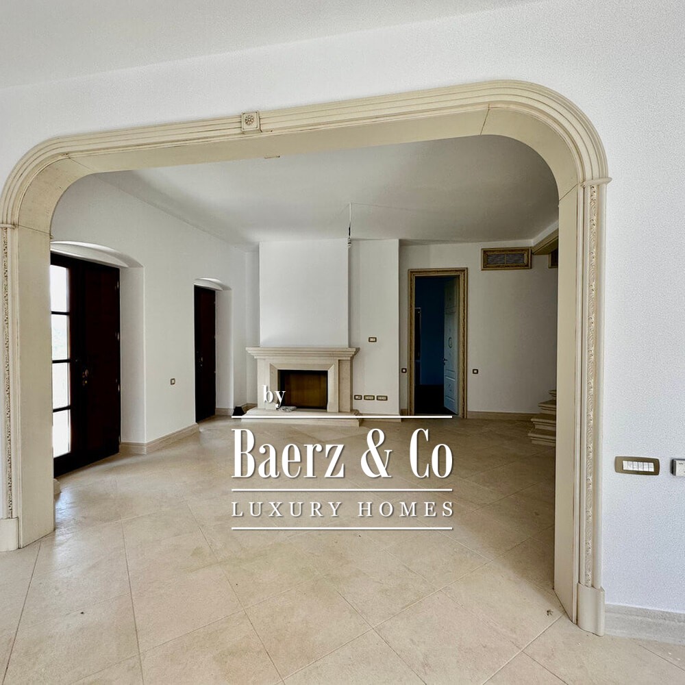 Villa in Budva with Seaview, Terrace, Sauna and Turkish Bath image