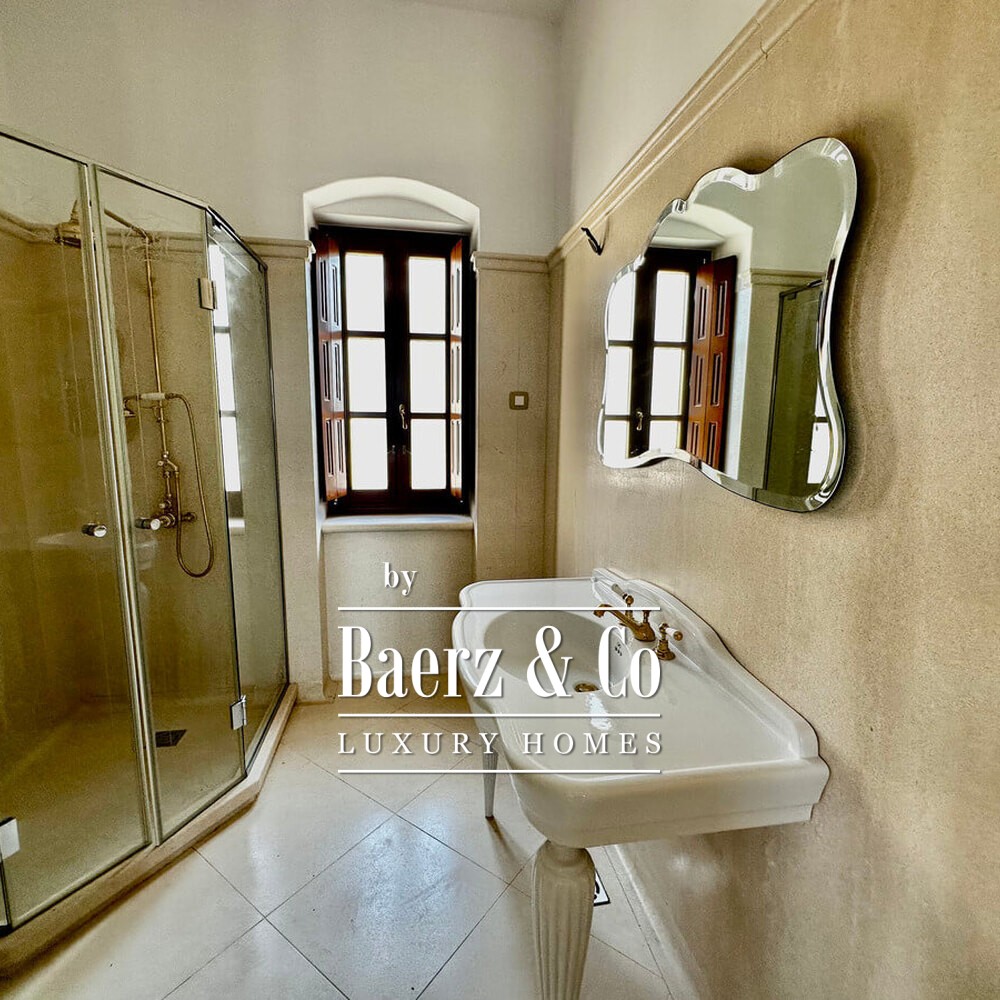 Villa in Budva with Seaview, Terrace, Sauna and Turkish Bath image