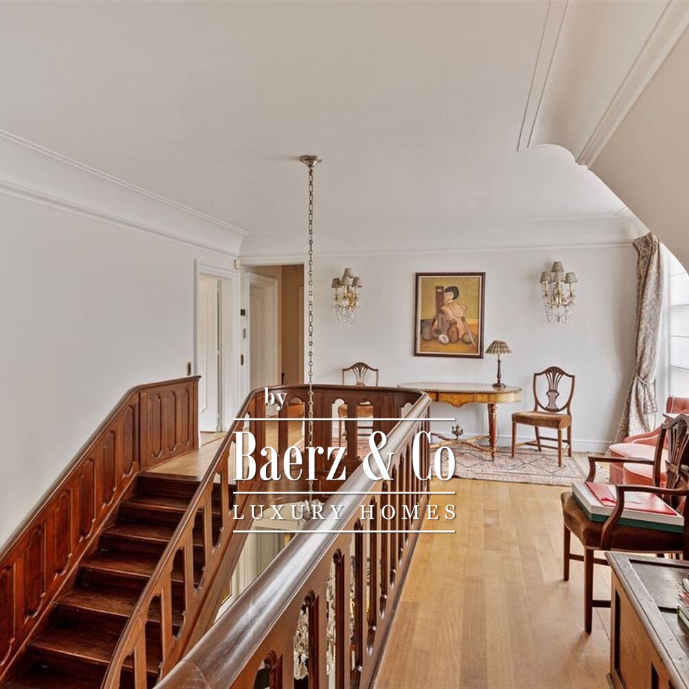 Prachtige villa op uniek domein van 1ha grond met lift en binnenzwembad/Hamman! image