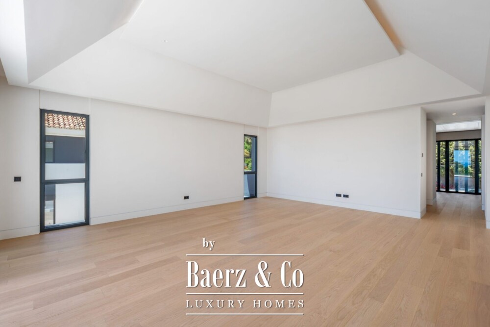 Villa - Nagueles - Marbella - Ref: 8608 image