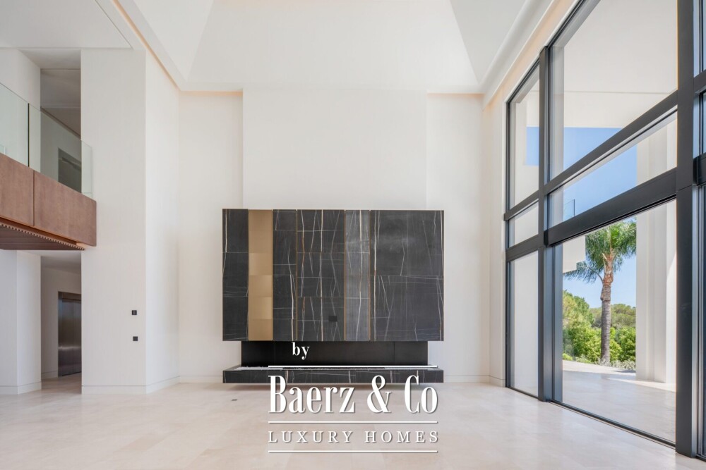 Villa - Nagueles - Marbella - Ref: 8608 image