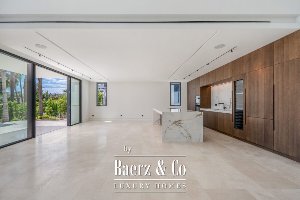 Villa - Nagueles - Marbella - Ref: 8608 image