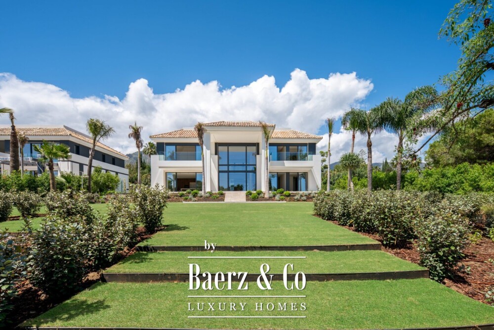 Villa - Nagueles - Marbella - Ref: 8608 image