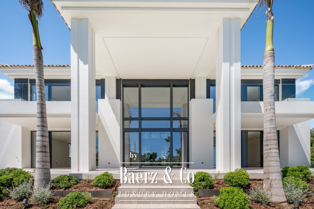 Villa - Nagueles - Marbella - Ref: 8608 image