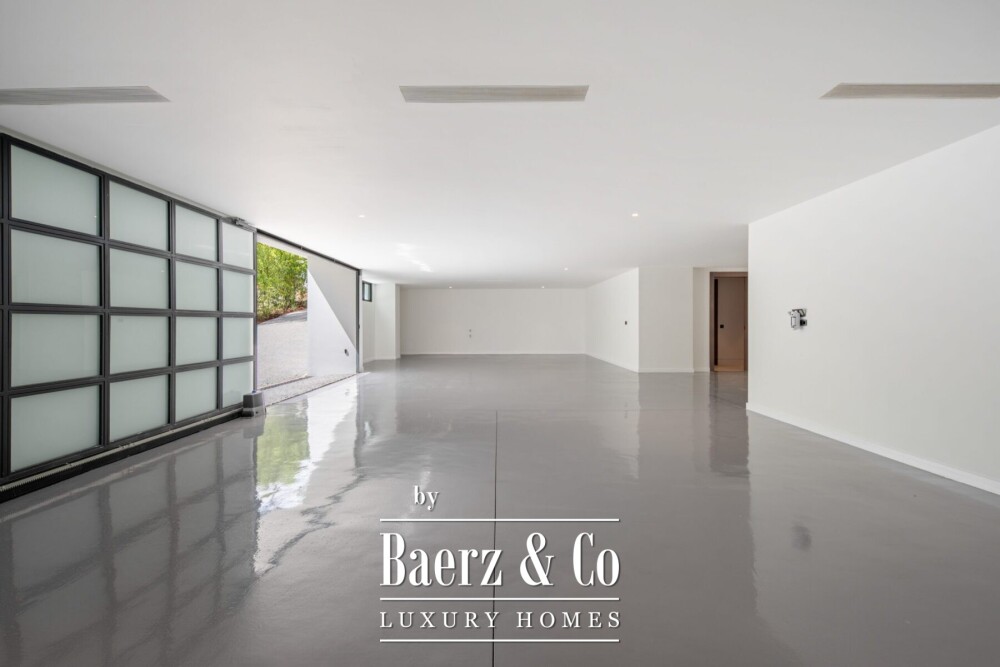 Villa - Nagueles - Marbella - Ref: 8608 image