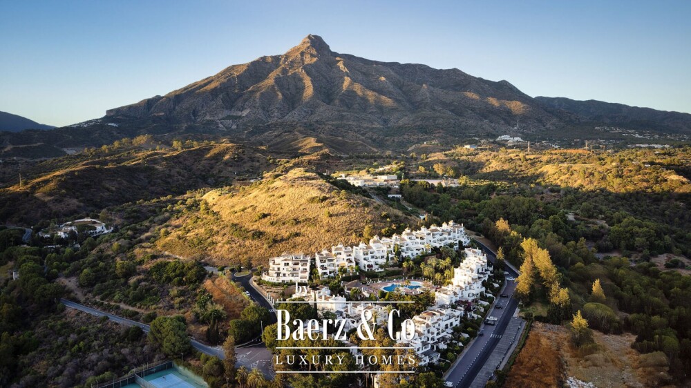 Townhouse - Golden Mile - Marbella - Ref: 8627 image