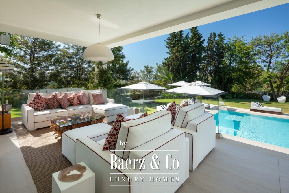 Villa - Nueva Andalucia - Marbella - Ref: 8646 image