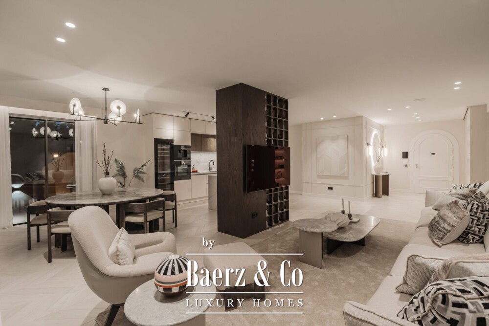 Apartment - Nueva Andalucia - Marbella - Ref: 8652 image