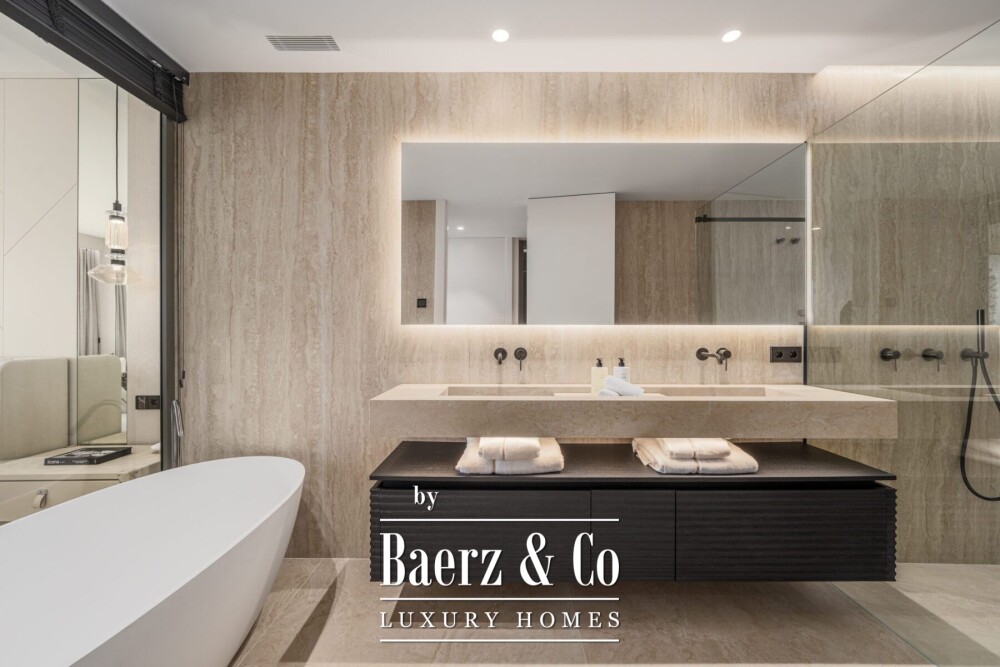 Apartment - Nueva Andalucia - Marbella - Ref: 8652 image