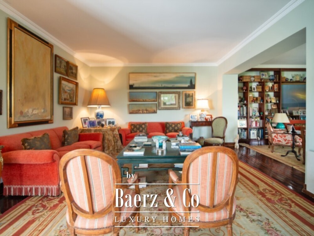 House 5 Bedrooms Sale Cascais image