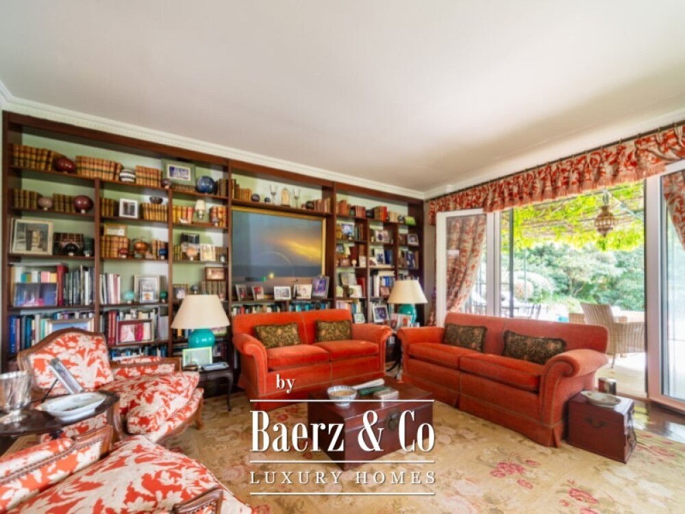 House 5 Bedrooms Sale Cascais image