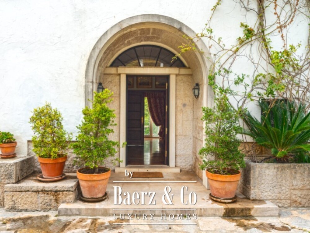 House 5 Bedrooms Sale Cascais image