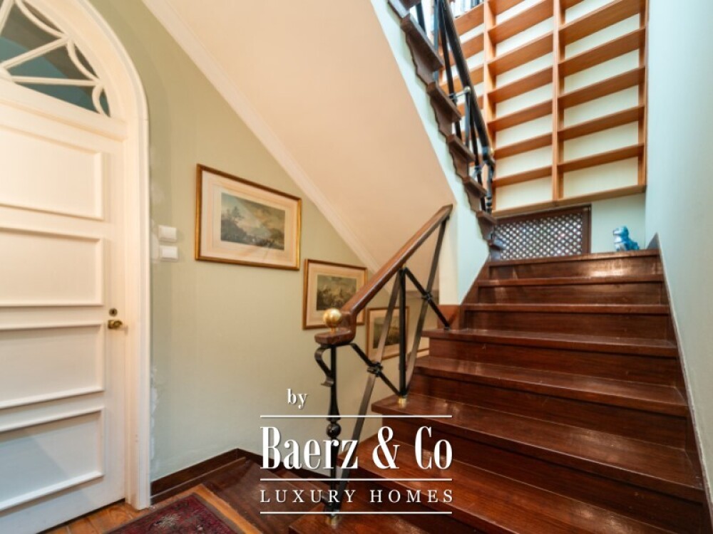 House 5 Bedrooms Sale Cascais image