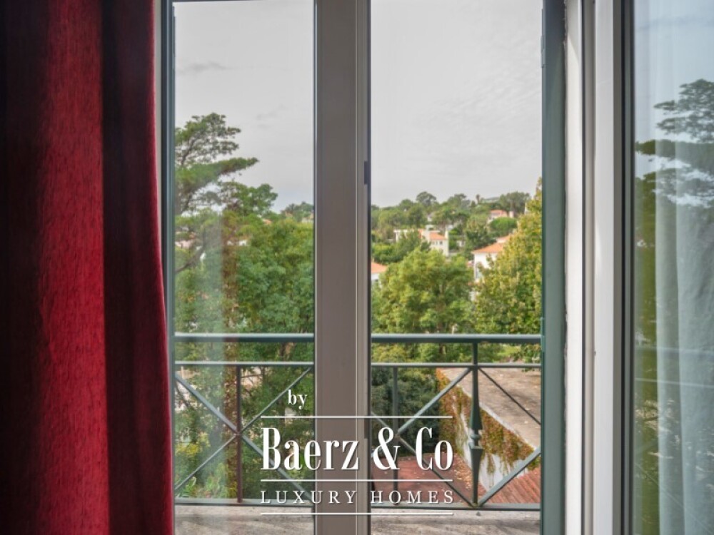 House 5 Bedrooms Sale Cascais image