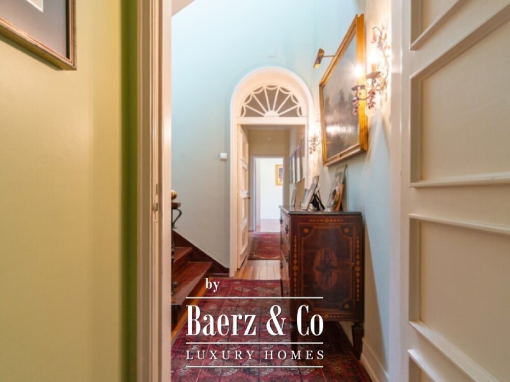 House 5 Bedrooms Sale Cascais image