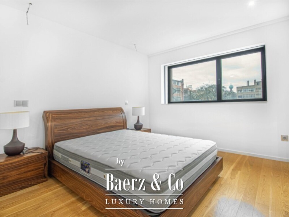 Brand New 3-Bedroom Apartment in Avenidas Novas image