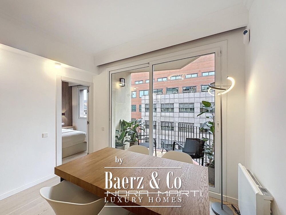 Apartment for sale in Eixample Esquerra image