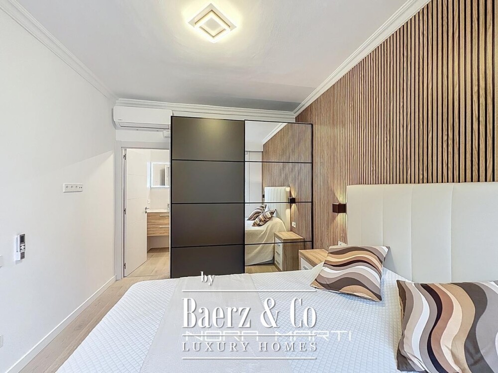 Apartment for sale in Eixample Esquerra image