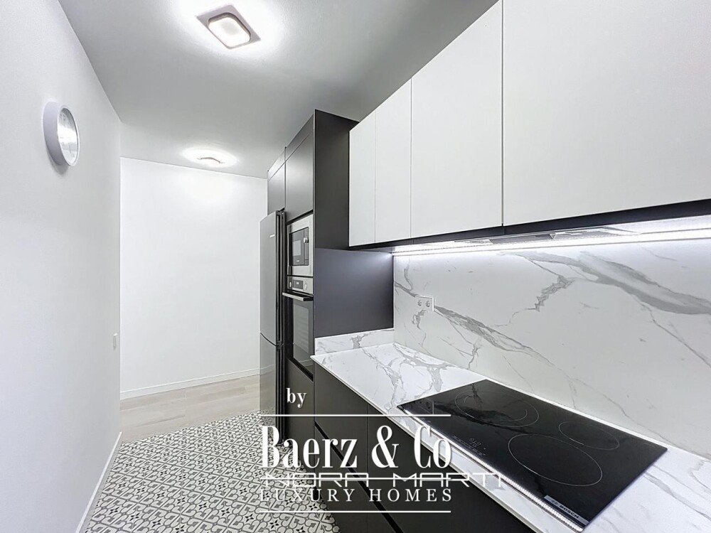 Apartment for sale in Eixample Esquerra image