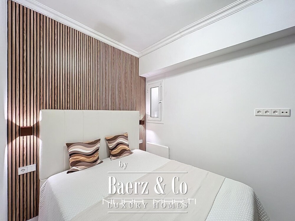 Apartment for sale in Eixample Esquerra image