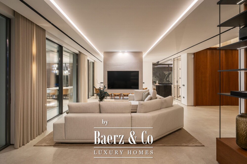 Villa - La Quinta - Benahavis - Ref: 8674 image