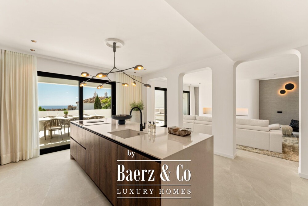 Apartment - Benahavis - Ref: 8677 image