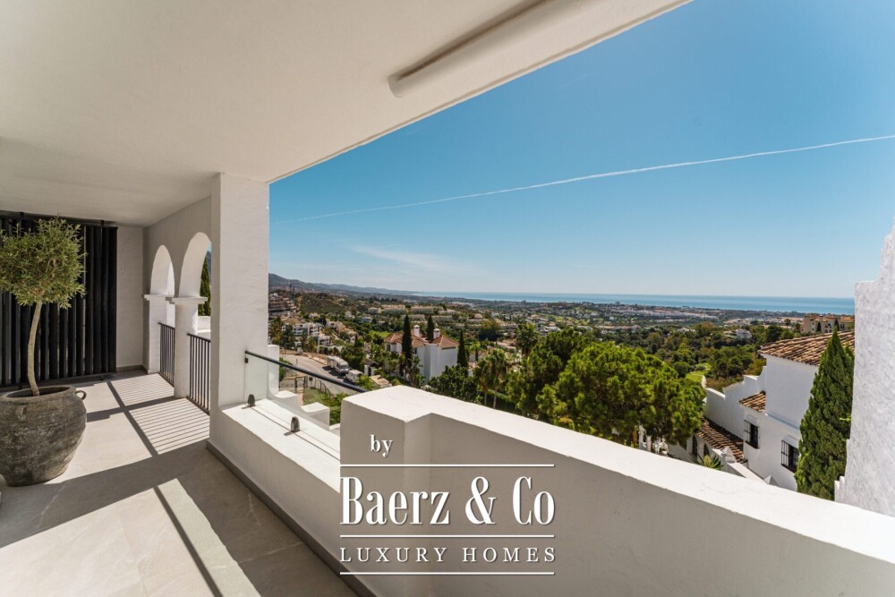Apartment - Benahavis - Ref: 8677 image