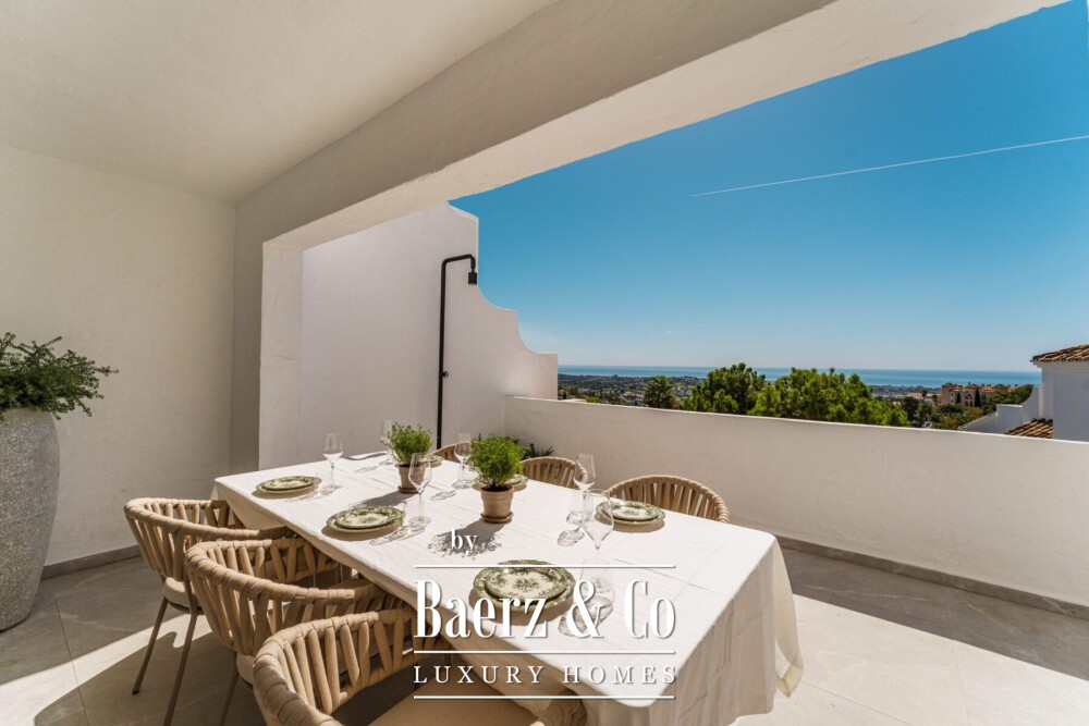 Apartment - Benahavis - Ref: 8677 image