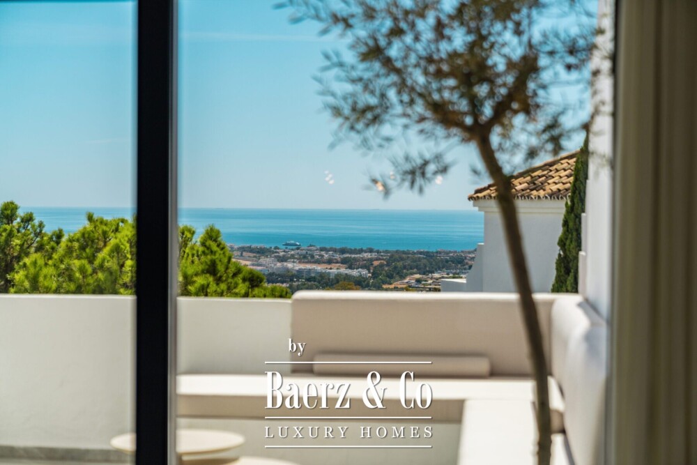 Apartment - Benahavis - Ref: 8677 image
