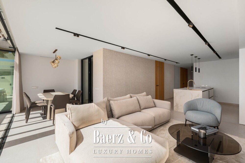 Apartment - Nueva Andalucia - Marbella - Ref: 8678 image