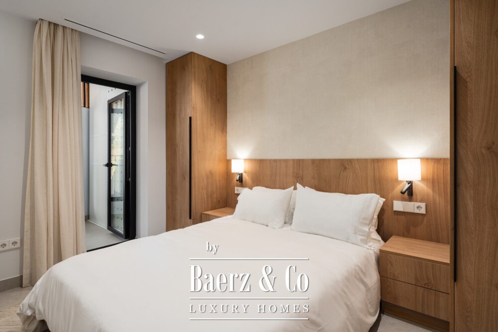 Apartment - Nueva Andalucia - Marbella - Ref: 8678 image