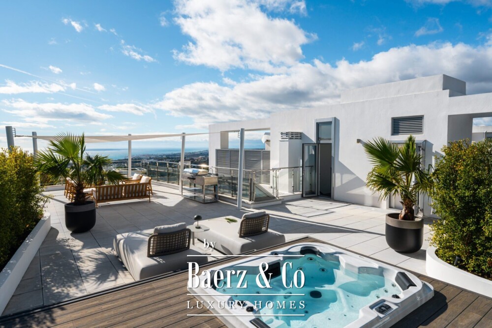 Semi-Villa - Sierra Blanca - Marbella - Ref: 8695 image