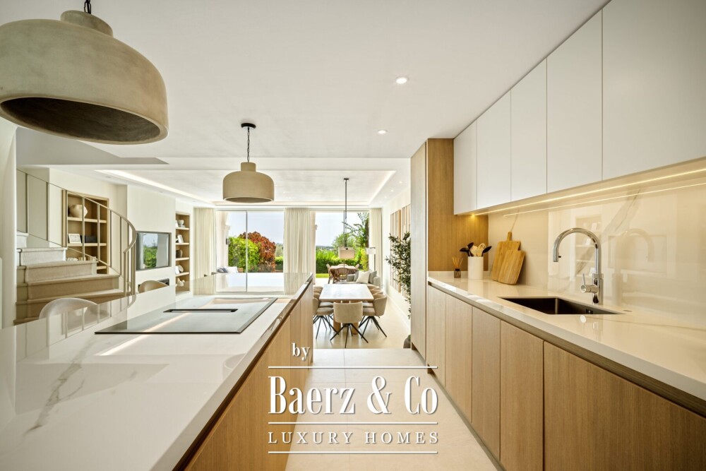Townhouse - La Quinta - Benahavis - Ref: 8696 image