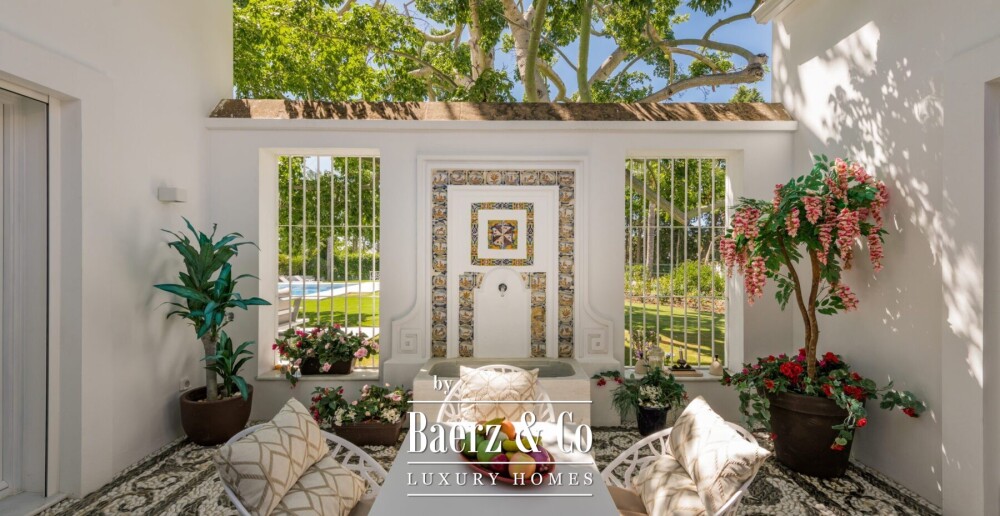 Villa - Nueva Andalucia - Marbella - Ref: 8708 image