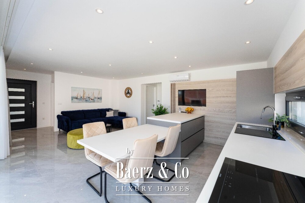 Zadar, Vir, luxury villa with six residential units, only 250m from the sea image