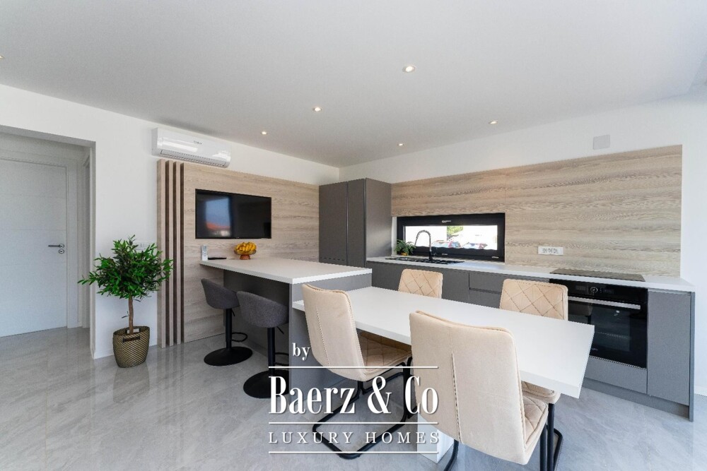 Zadar, Vir, luxury villa with six residential units, only 250m from the sea image