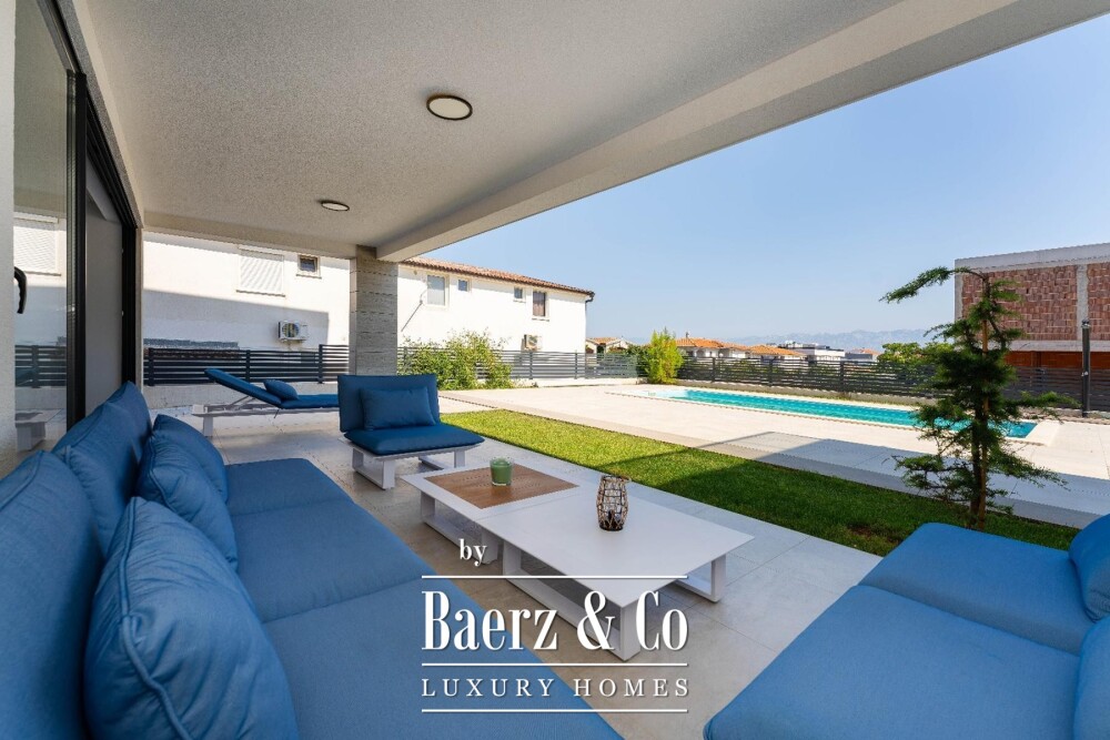 Zadar, Vir, luxury villa with six residential units, only 250m from the sea image