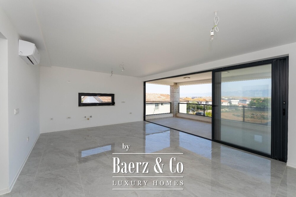 Zadar, Vir, luxury villa with six residential units, only 250m from the sea image
