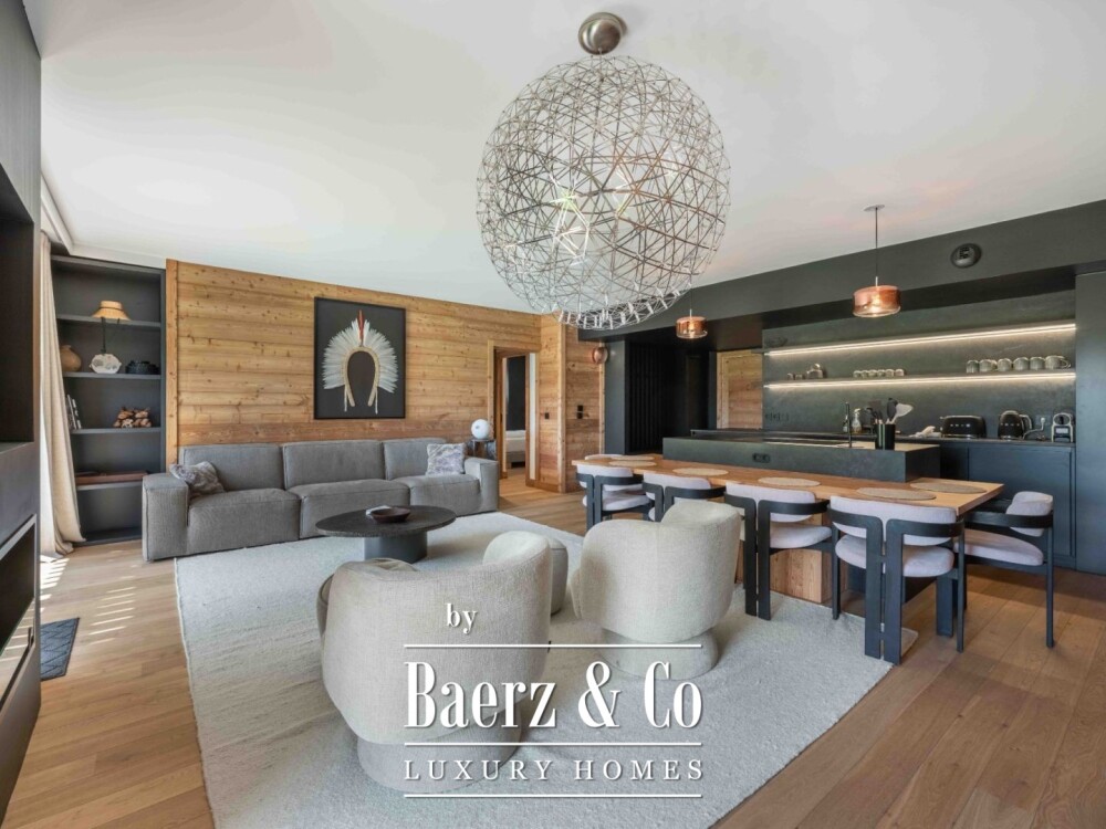 Sublime 3-bedroom apartment - Close to ski lifts and village image