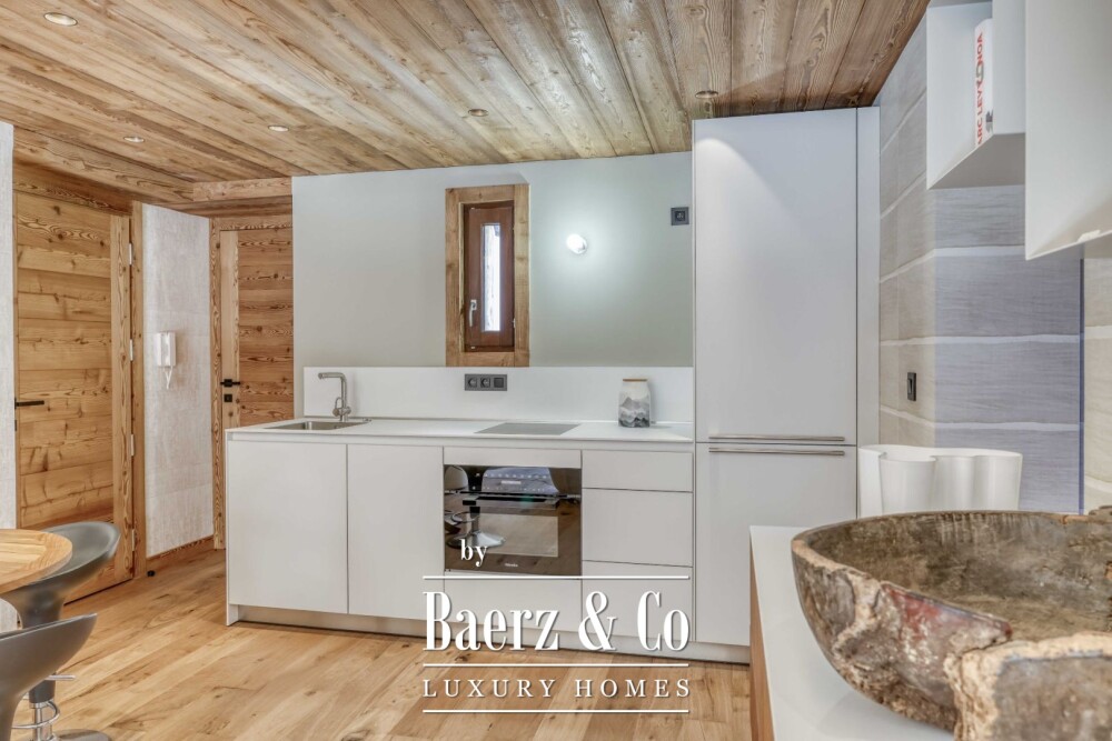 2 Apartments - Close to the village centre - Fully Renovated image